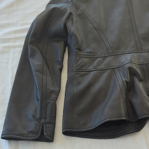 Esprit Black Leather Jacket Tailored Notched Lapels - Picture 12 of 13